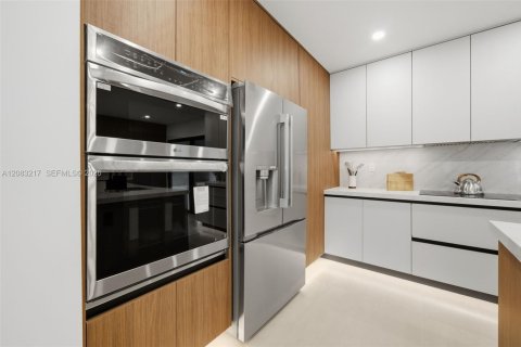 Casa en venta en Hollywood, Florida, 4 dormitorios, 183.02 m2 № 2382048 - foto 22