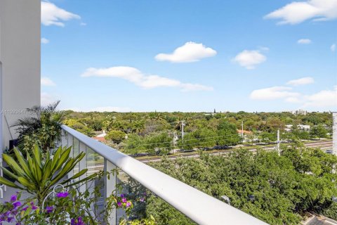 Copropriété à vendre à Miami, Floride: 1 chambre, 67.63 m2 № 2244749 - photo 5
