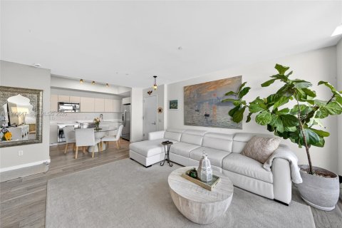 Copropriété à vendre à Miami, Floride: 1 chambre, 67.63 m2 № 2244749 - photo 6