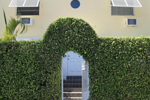 Condominio en alquiler en Palm Beach, Florida, 1 dormitorio, 155.52 m2 № 2173033 - foto 9