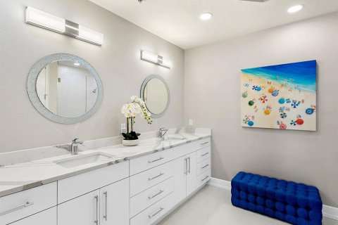 Copropriété à vendre à Lakewood Ranch, Floride: 3 chambres, 184.23 m2 № 2427515 - photo 23