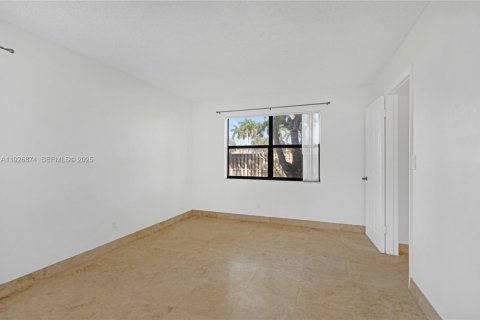 Купить кондоминиум в Санрайз, Флорида 2 спальни, 74.32м2, № 1985924 - фото 28