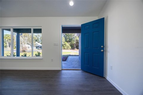 Casa en venta en Silver Springs Shores, Florida, 3 dormitorios, 127.37 m2 № 1427823 - foto 5