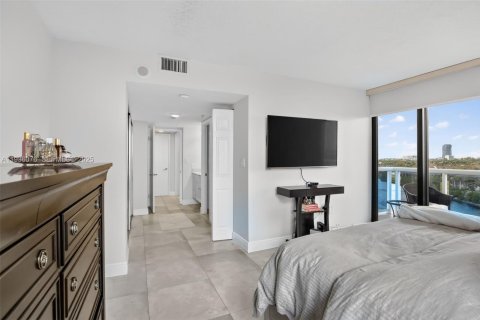 Copropriété à vendre à Aventura, Floride: 2 chambres, 105.72 m2 № 1994268 - photo 25