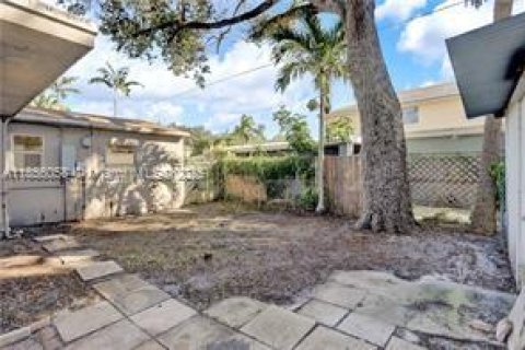 Villa ou maison à louer à Fort Lauderdale, Floride: 2 chambres, 92.07 m2 № 1880037 - photo 10