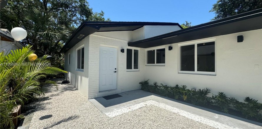 Immobilier commercial à Dania Beach, Floride 197.7 m2 № 2078924