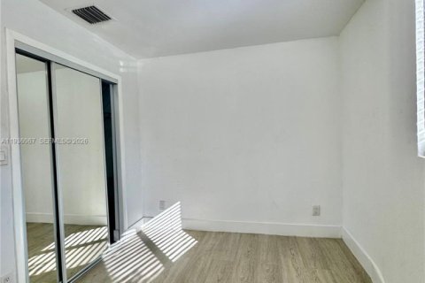 Immobilier commercial à vendre à Dania Beach, Floride: 197.7 m2 № 2078924 - photo 16