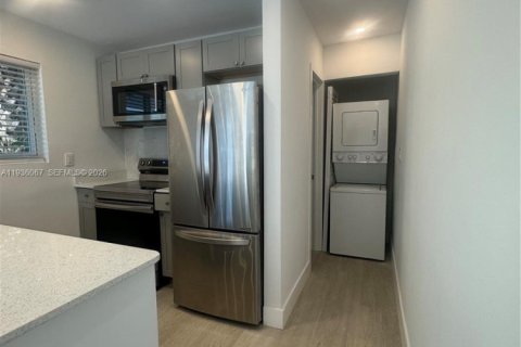 Immobilier commercial à vendre à Dania Beach, Floride: 197.7 m2 № 2078924 - photo 30