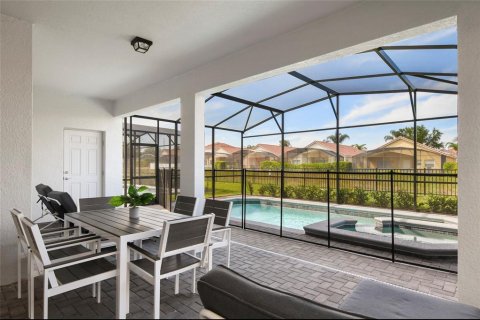 Villa ou maison à vendre à Davenport, Floride: 7 chambres, 304.91 m2 № 2226641 - photo 4