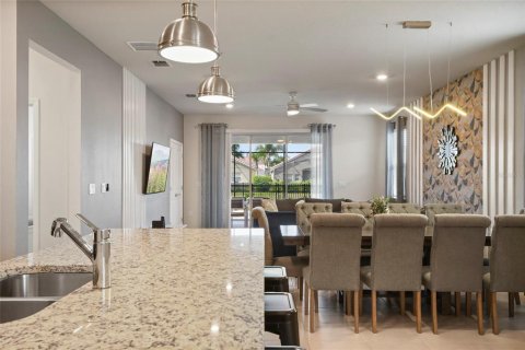 Villa ou maison à vendre à Davenport, Floride: 7 chambres, 304.91 m2 № 2226641 - photo 8