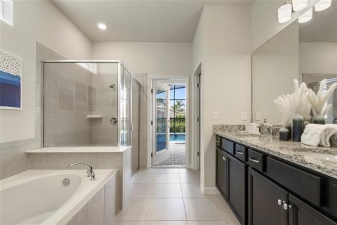 Villa ou maison à vendre à Davenport, Floride: 7 chambres, 304.91 m2 № 2226641 - photo 23