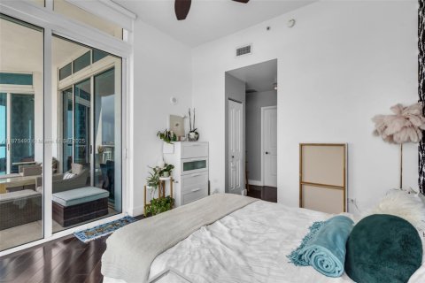 Купить кондоминиум в Майами, Флорида 2 спальни, 93.55м2, № 1980407 - фото 9