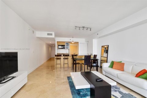Copropriété à vendre à Hallandale Beach, Floride: 1 chambre, 78.41 m2 № 2088458 - photo 12