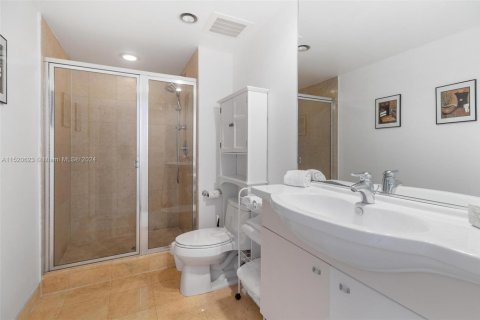 Copropriété à vendre à Hallandale Beach, Floride: 1 chambre, 78.41 m2 № 2088458 - photo 6