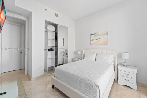Condominio en venta en Sunny Isles Beach, Florida, 2 dormitorios, 133.31 m2 № 2008786 - foto 23