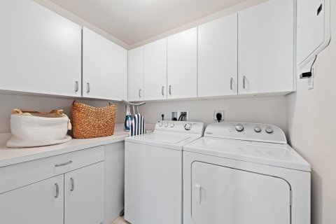 Condo in Juno Beach, Florida, 3 bedrooms  № 2245211 - photo 22