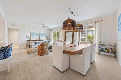 Condo in Juno Beach, Florida, 3 bedrooms  № 2245211 - photo 7
