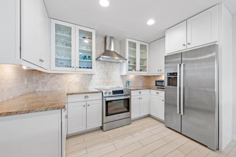 Condo in Juno Beach, Florida, 3 bedrooms  № 2245211 - photo 4