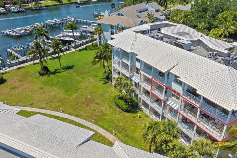 Condo à Juno Beach, Floride, 3 chambres  № 2245211