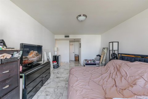 Condominio en venta en Sunny Isles Beach, Florida, 2 dormitorios, 144.18 m2 № 2020185 - foto 25