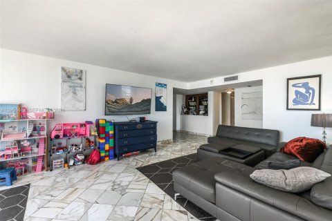 Condominio en venta en Sunny Isles Beach, Florida, 2 dormitorios, 144.18 m2 № 2020185 - foto 7