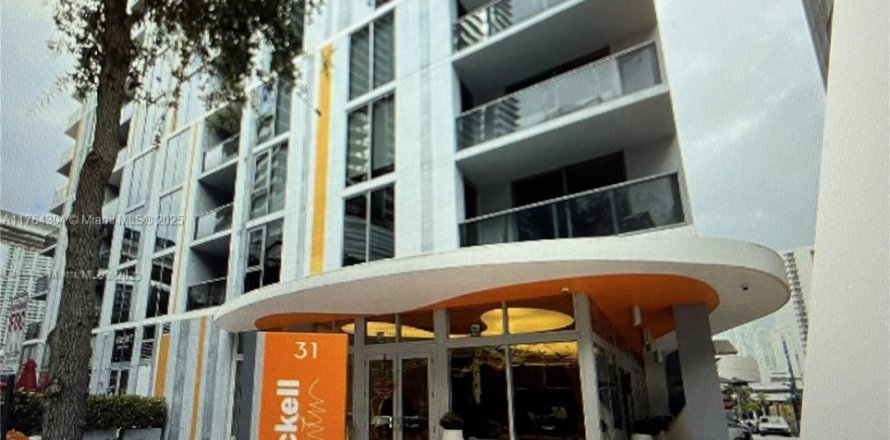 Condominio en Miami, Florida, 1 dormitorio № 1592270