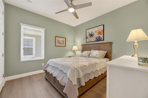 House in Apollo Beach, Florida 3 bedrooms, 194.63 sq.m. № 2092545 - photo 27