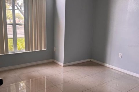 Townhouse in Kissimmee, Florida 3 bedrooms, 115.2 sq.m. № 1678135 - photo 12