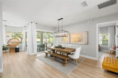 Casa en venta en Wesley Chapel, Florida, 5 dormitorios, 326.46 m2 № 1637881 - foto 16