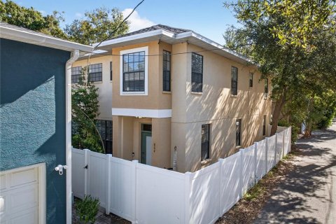 Touwnhouse à louer à Saint Petersburg, Floride: 3 chambres, 130.99 m2 № 2398738 - photo 23