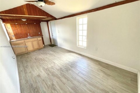 Casa en alquiler en Hollywood, Florida, 3 dormitorios, 134.71 m2 № 2035914 - foto 28