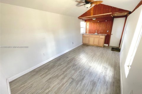 Casa en alquiler en Hollywood, Florida, 3 dormitorios, 134.71 m2 № 2035914 - foto 26