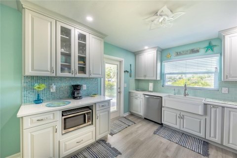 Casa en alquiler en Venice, Florida, 3 dormitorios, 140.84 m2 № 1843904 - foto 6