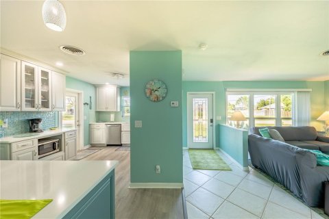 Casa en alquiler en Venice, Florida, 3 dormitorios, 140.84 m2 № 1843904 - foto 3