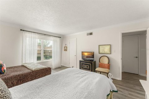 Condo in Winter Park, Florida, 1 bedroom  № 1591903 - photo 21