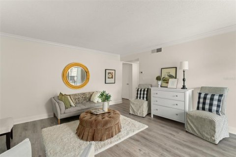 Condo in Winter Park, Florida, 1 bedroom  № 1591903 - photo 7