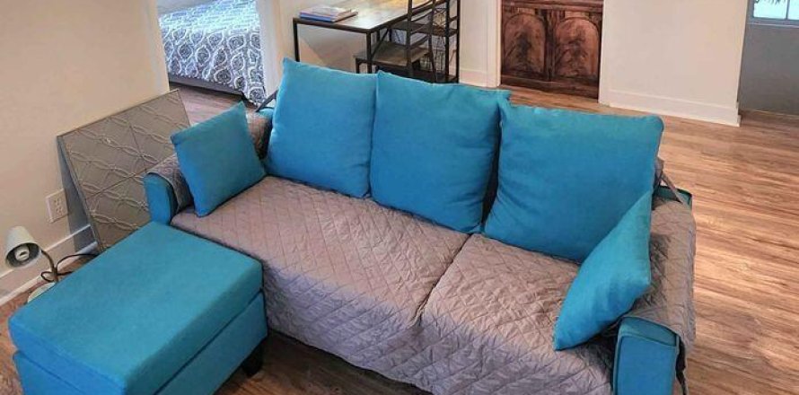 Immobilier commercial à Lake Worth, Floride 3 chambres, 96.25 m2 № 1092306
