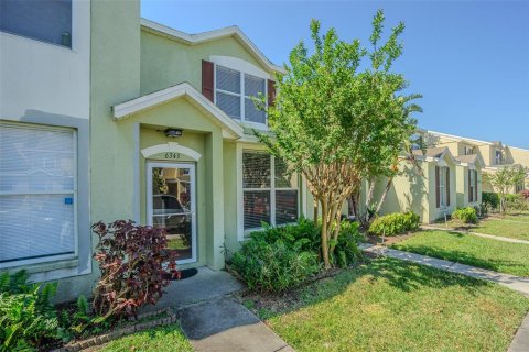 Touwnhouse à vendre à Riverview, Floride: 2 chambres, 126.35 m2 № 1644093 - photo 1