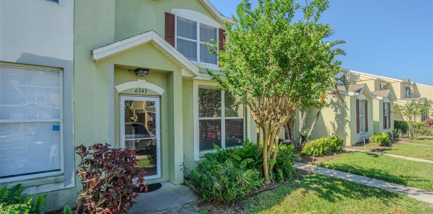 Adosado en Riverview, Florida 2 dormitorios, 126.35 m2 № 1644093