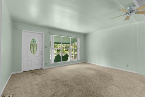 Casa en venta en Spring Hill, Florida, 7 dormitorios, 236.34 m2 № 1780181 - foto 8