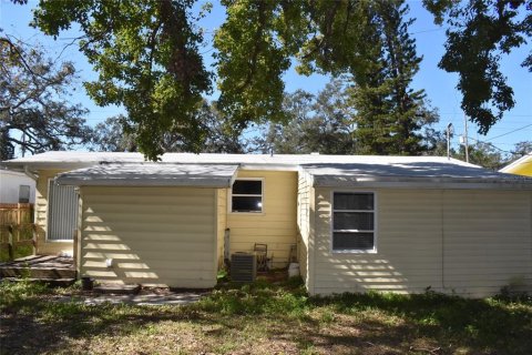 Villa ou maison à vendre à Clearwater, Floride: 3 chambres, 94.02 m2 № 1894308 - photo 15