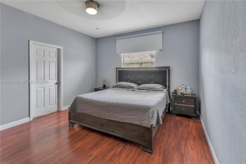 Купить таунхаус в Майами, Флорида 3 спальни, 161.93м2, № 2067646 - фото 20