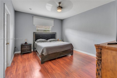 Купить таунхаус в Майами, Флорида 3 спальни, 161.93м2, № 2067646 - фото 19