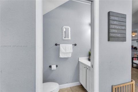 Купить таунхаус в Майами, Флорида 3 спальни, 161.93м2, № 2067646 - фото 8