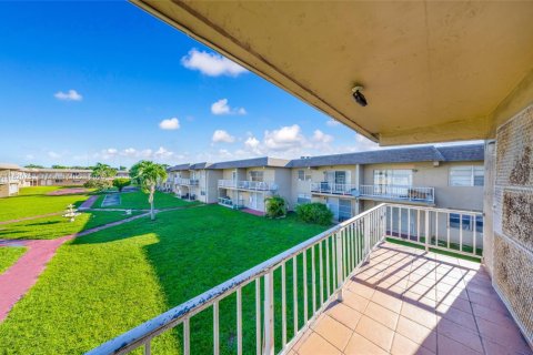 Condo in Miami Gardens, Florida, 1 bedroom  № 1794571 - photo 19