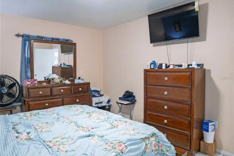 House in Clearwater, Florida 3 bedrooms, 146.6 sq.m. № 2097180 - photo 17