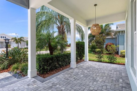 House in Sarasota, Florida 3 bedrooms, 230.03 sq.m. № 2228276 - photo 6