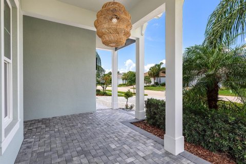 House in Sarasota, Florida 3 bedrooms, 230.03 sq.m. № 2228276 - photo 4