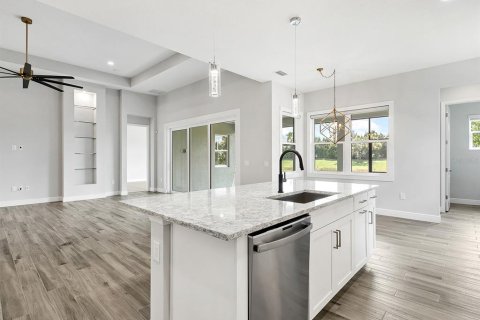 House in Sarasota, Florida 3 bedrooms, 230.03 sq.m. № 2228276 - photo 27