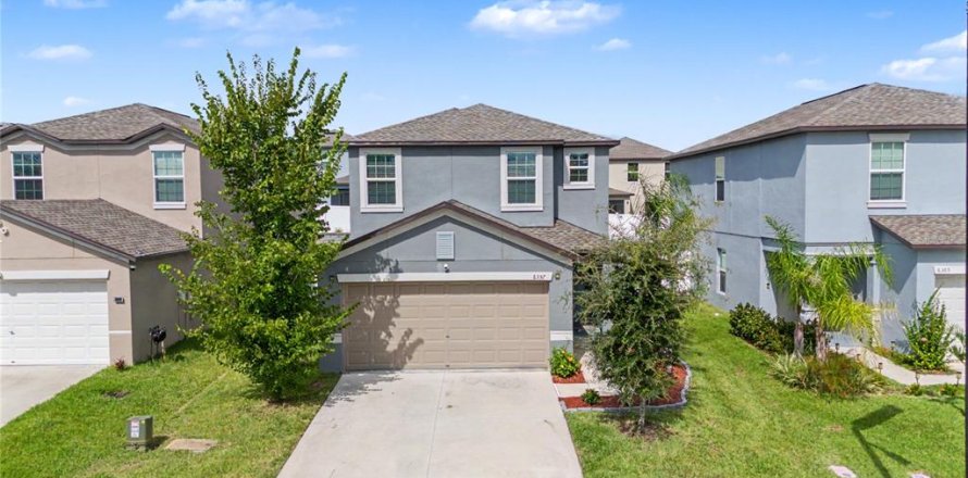 Villa ou maison à ABBOTT SQUARE à Zephyrhills, Floride 4 chambres, 192.59 m2 № 2324109